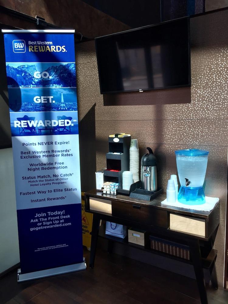 Best Western Plus Brooklyn Bay Hotel New York Eksteriør bilde